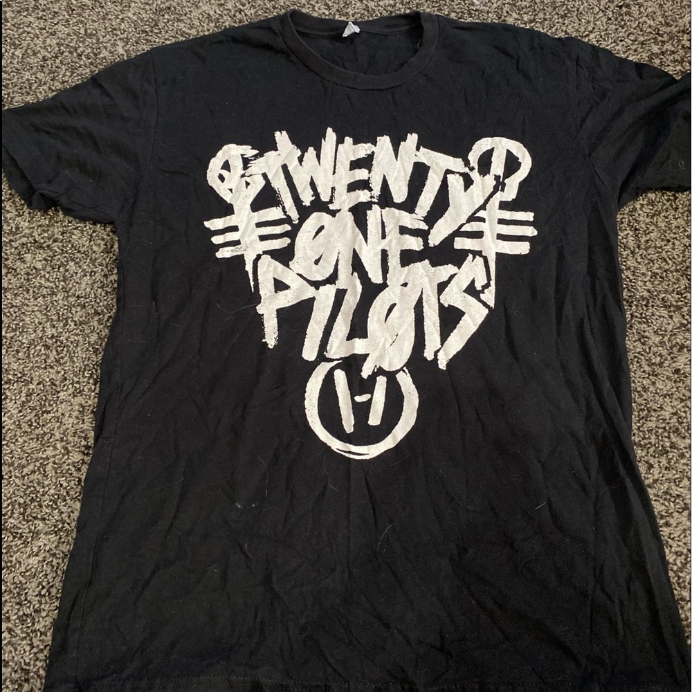 Twenty one pilots band tee